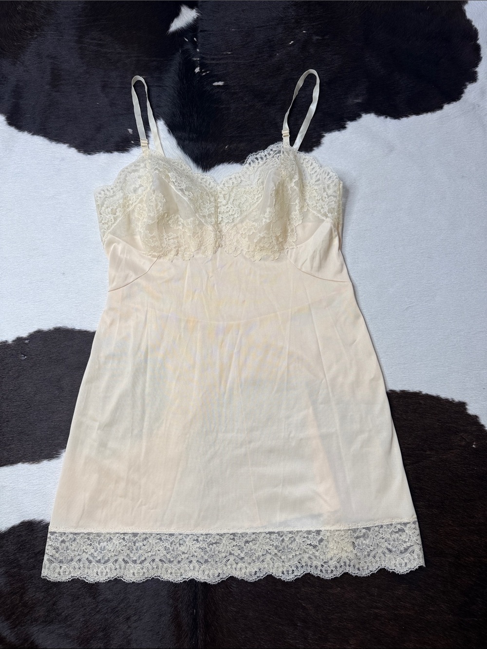 vassarette Ivory Lace Bust A-Line Chemise Slip
